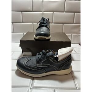 Florsheim Kids Great Lakes Jr Wingtip Oxfords Boys Size 2 1/2 M Navy Blue Laces